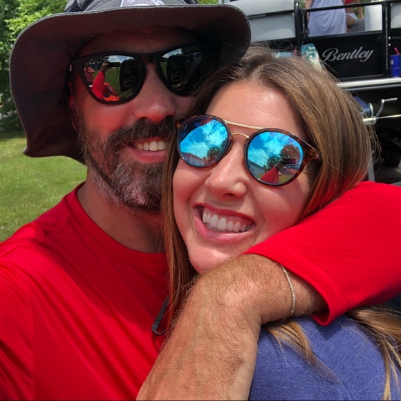 Meet your Posher, Laurie - Picture 5 of 8